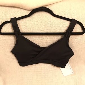 💥Fabletics Lilac Bra, Black, XS/4
